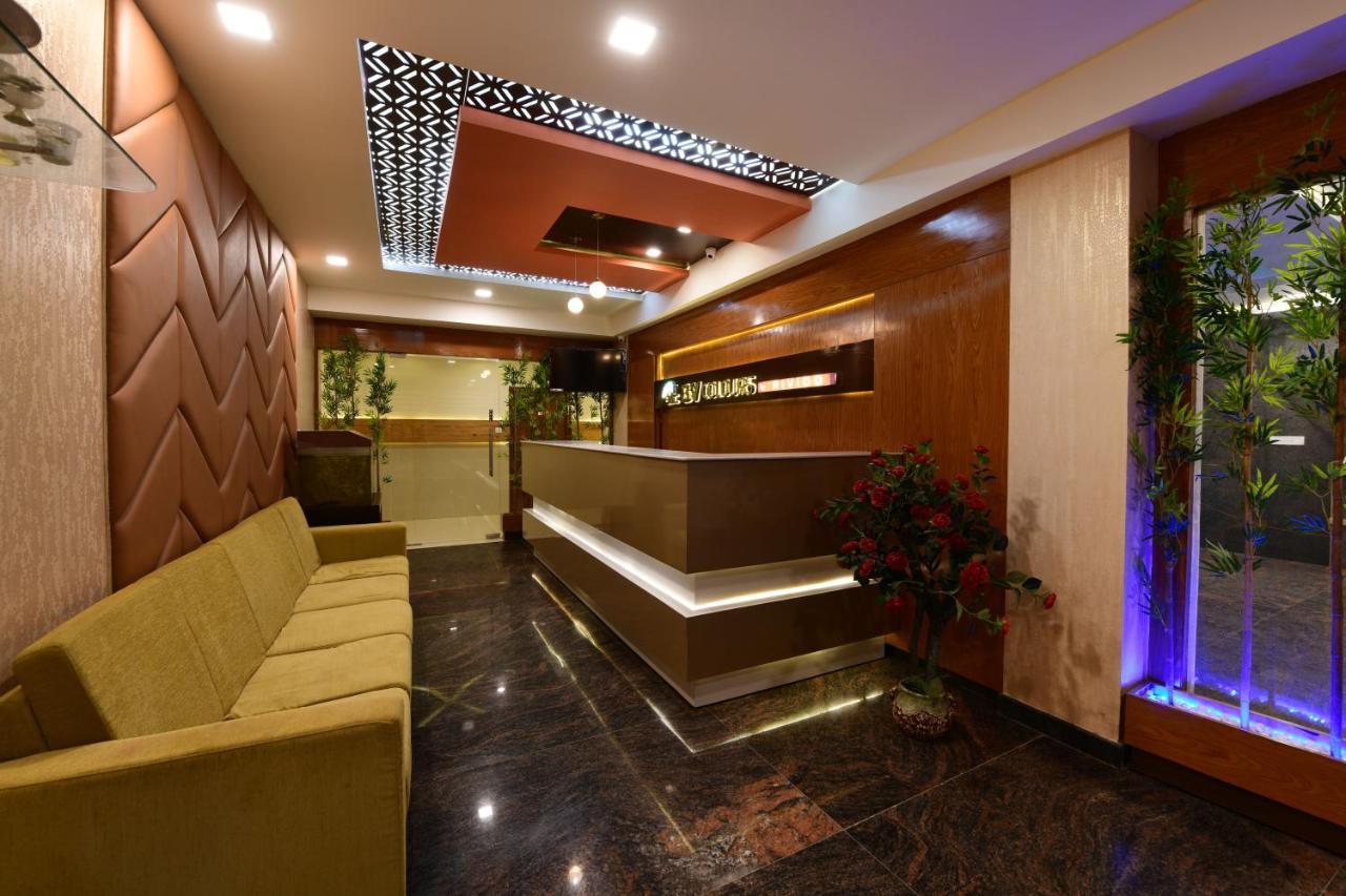Hotel BV Colours By Rivido, Begur Main Road Bangalore Exterior foto